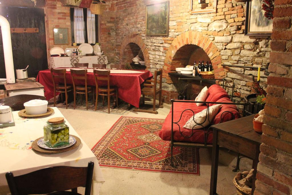 Penzion Casa Giuliana Calosso Exteriér fotografie