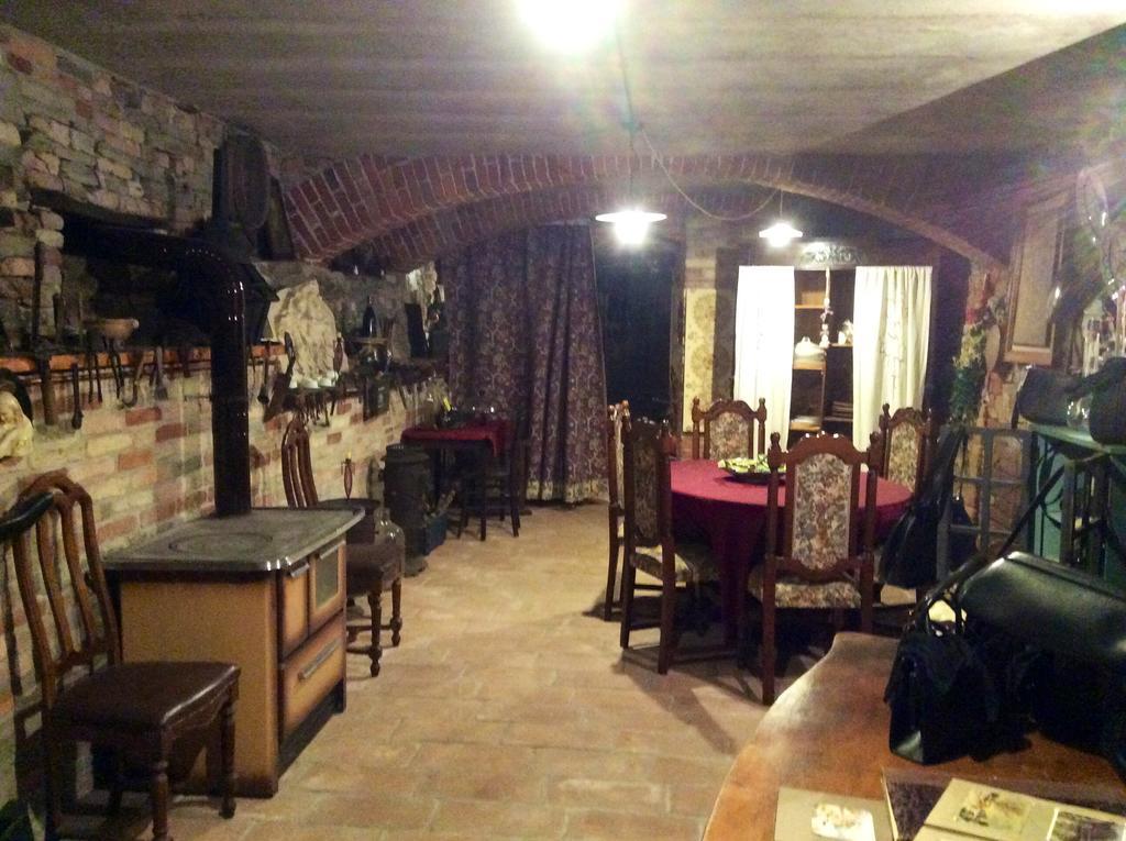 Penzion Casa Giuliana Calosso Exteriér fotografie