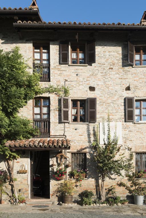 Penzion Casa Giuliana Calosso Exteriér fotografie
